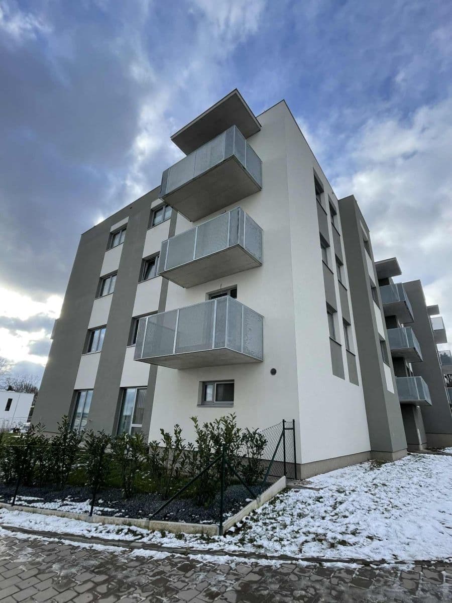 Studio flat to rent, 40 m², Plk. Loudy, Kutná Hora, Středočeský Region Studio flat to rent, 40 m², Plk. Loudy, Kutná Hora, Středočeský Region