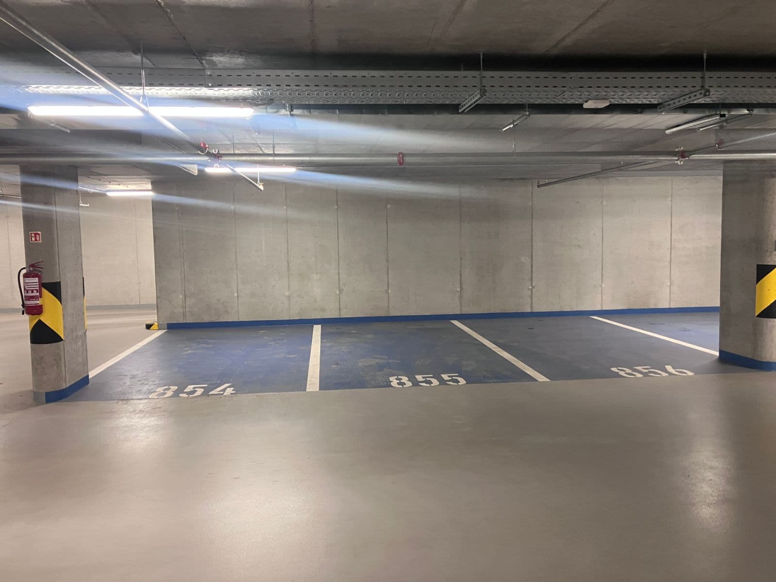 garage to rent, 13 m², Mezi Vodami, Prague, Prague garage to rent, 13 m², Mezi Vodami, Prague, Prague