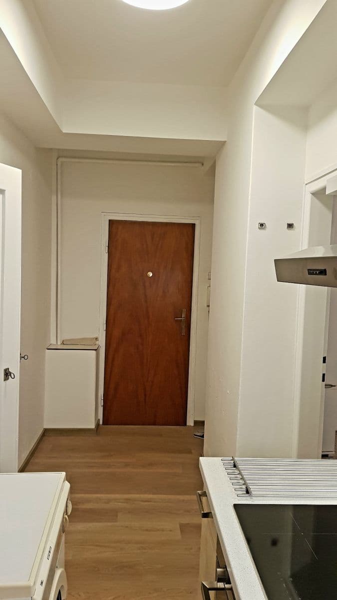 2 bedroom flat to rent, 41 m², Tišnovská, Brno, Jihomoravský Region 2 bedroom flat to rent, 41 m², Tišnovská, Brno, Jihomoravský Region