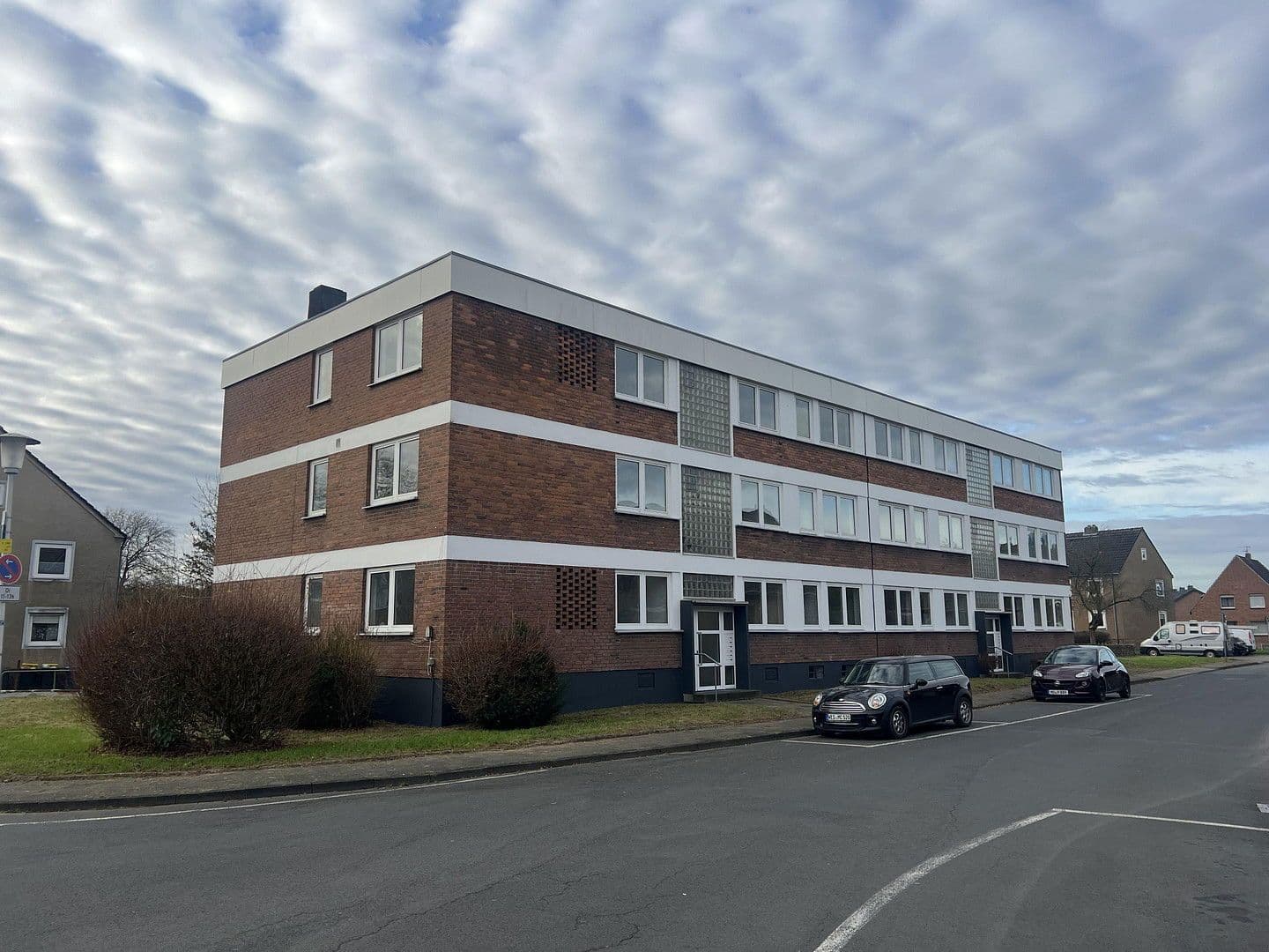 house for sale, 840 m², Schulstraße 72, Kamp-Lintfort, North Rhine-Westphalia house for sale, 840 m², Schulstraße 72, Kamp-Lintfort, North Rhine-Westphalia