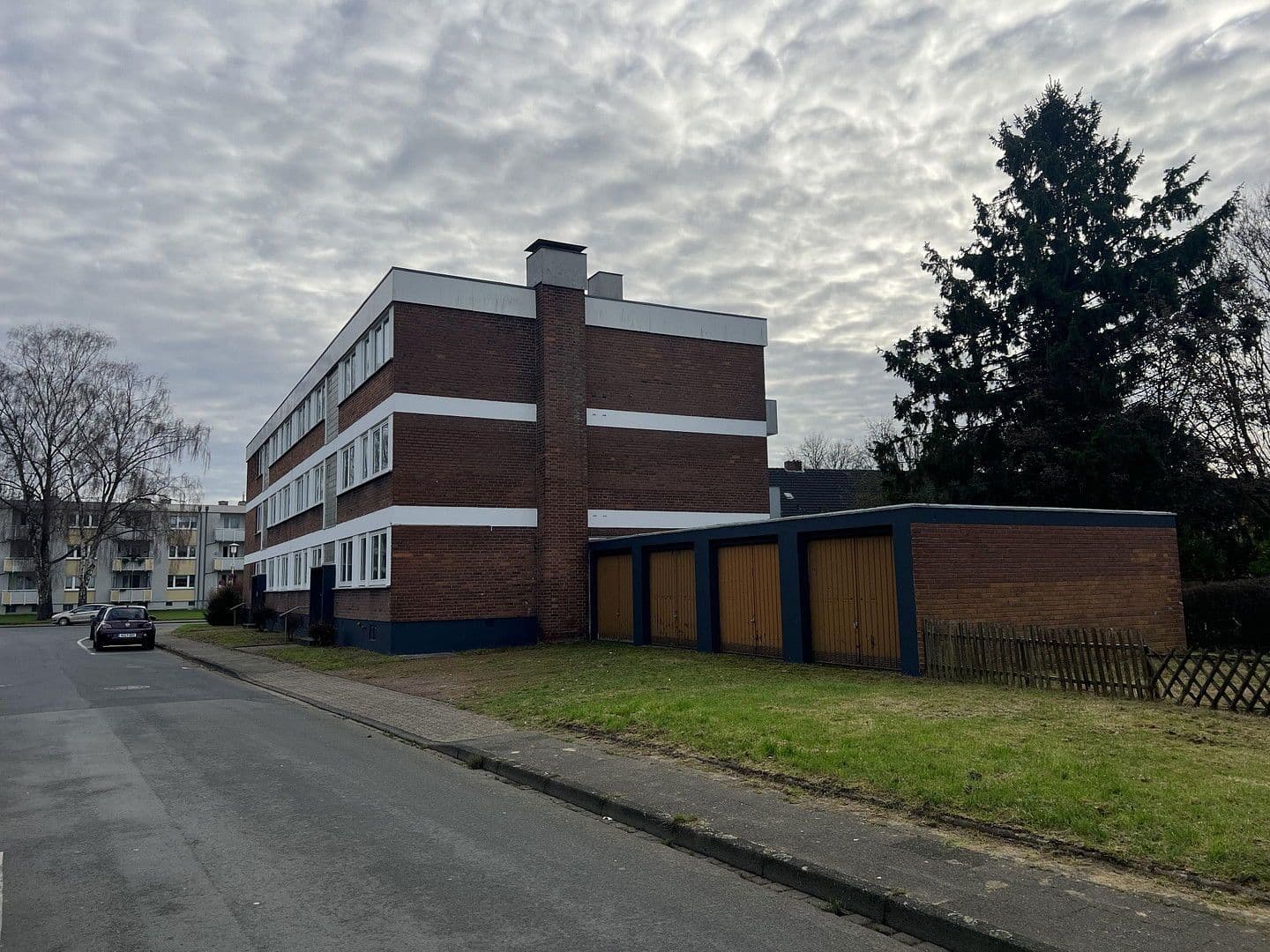 house for sale, 840 m², Schulstraße 72, Kamp-Lintfort, North Rhine-Westphalia house for sale, 840 m², Schulstraße 72, Kamp-Lintfort, North Rhine-Westphalia