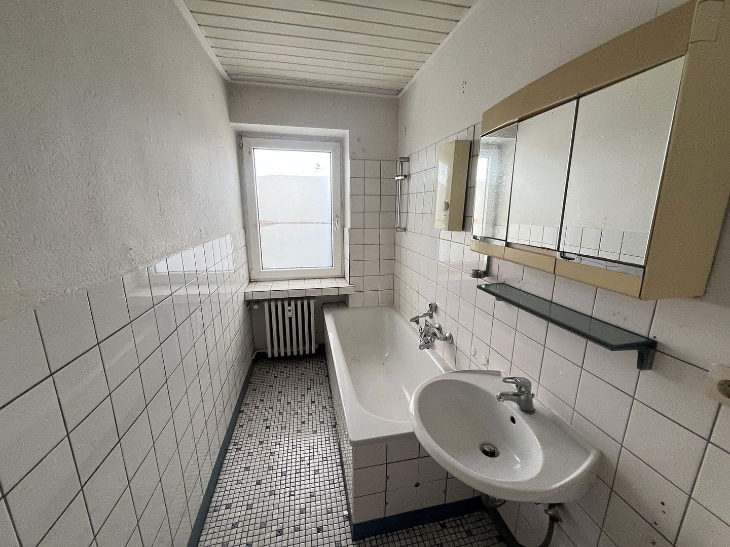 house for sale, 840 m², Schulstraße 72, Kamp-Lintfort, North Rhine-Westphalia house for sale, 840 m², Schulstraße 72, Kamp-Lintfort, North Rhine-Westphalia