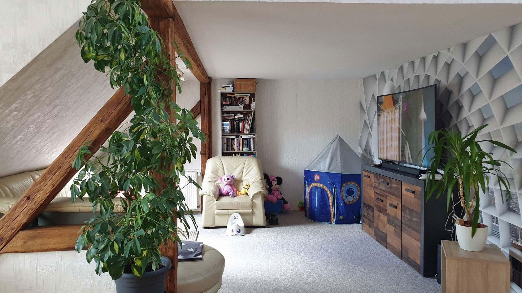 house for sale, 672 m², Triftstr. 22, Leinefelde-Worbis, Thuringia house for sale, 672 m², Triftstr. 22, Leinefelde-Worbis, Thuringia