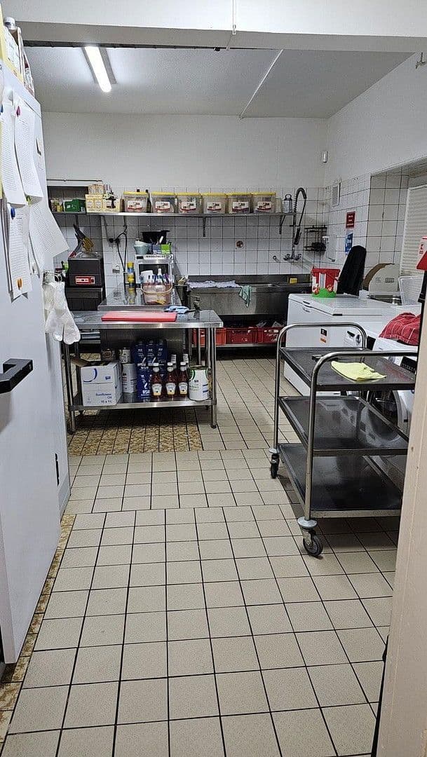 house for sale, 775 m², Duisburg, North Rhine-Westphalia house for sale, 775 m², Duisburg, North Rhine-Westphalia