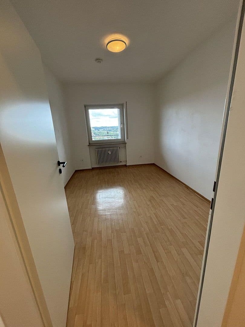 3 bedroom flat to rent, 87 m², Bergstraße 59, Würzburg, Bavaria 3 bedroom flat to rent, 87 m², Bergstraße 59, Würzburg, Bavaria