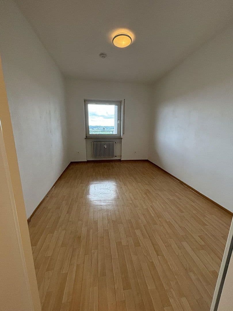 3 bedroom flat to rent, 87 m², Bergstraße 59, Würzburg, Bavaria 3 bedroom flat to rent, 87 m², Bergstraße 59, Würzburg, Bavaria