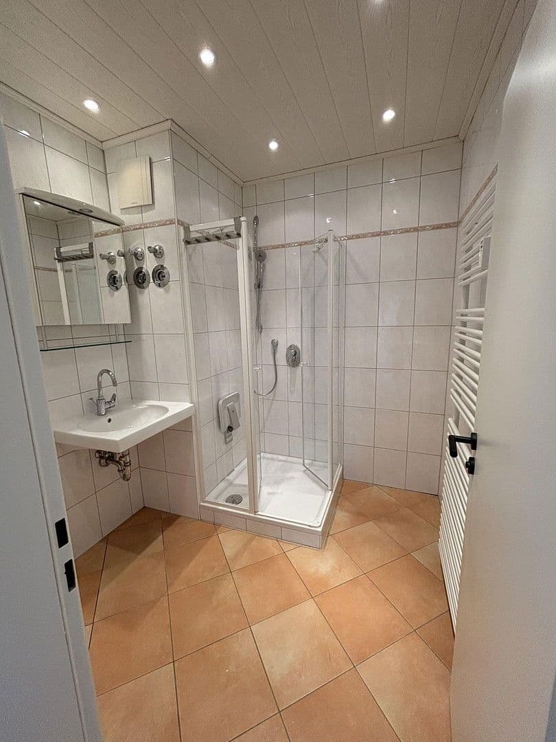 3 bedroom flat to rent, 87 m², Bergstraße 59, Würzburg, Bavaria 3 bedroom flat to rent, 87 m², Bergstraße 59, Würzburg, Bavaria