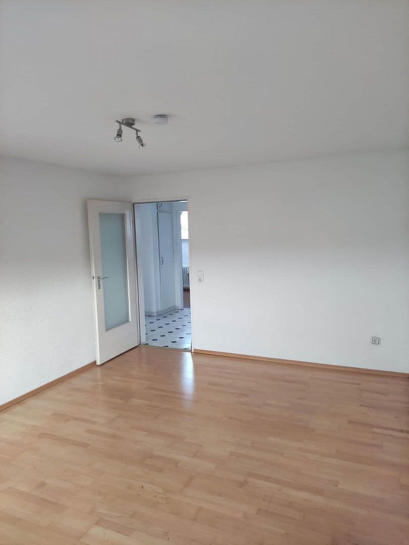 3 bedroom flat for sale, 60 m², Schlichtener Straße 94, Schorndorf, Baden-Württemberg 3 bedroom flat for sale, 60 m², Schlichtener Straße 94, Schorndorf, Baden-Württemberg