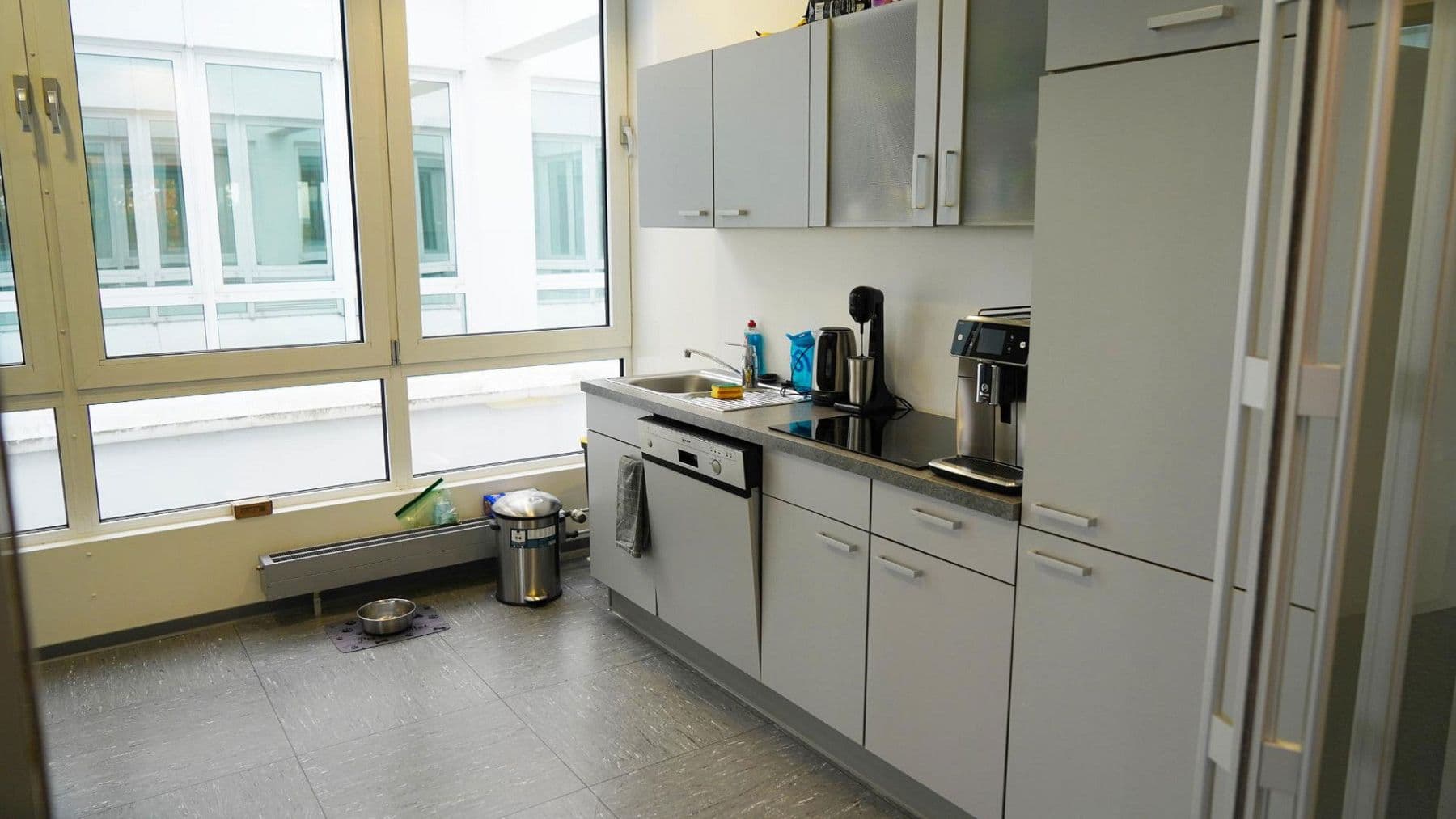 office to rent, 345 m², Siegburger Straße 39a, Sankt Augustin, North Rhine-Westphalia office to rent, 345 m², Siegburger Straße 39a, Sankt Augustin, North Rhine-Westphalia