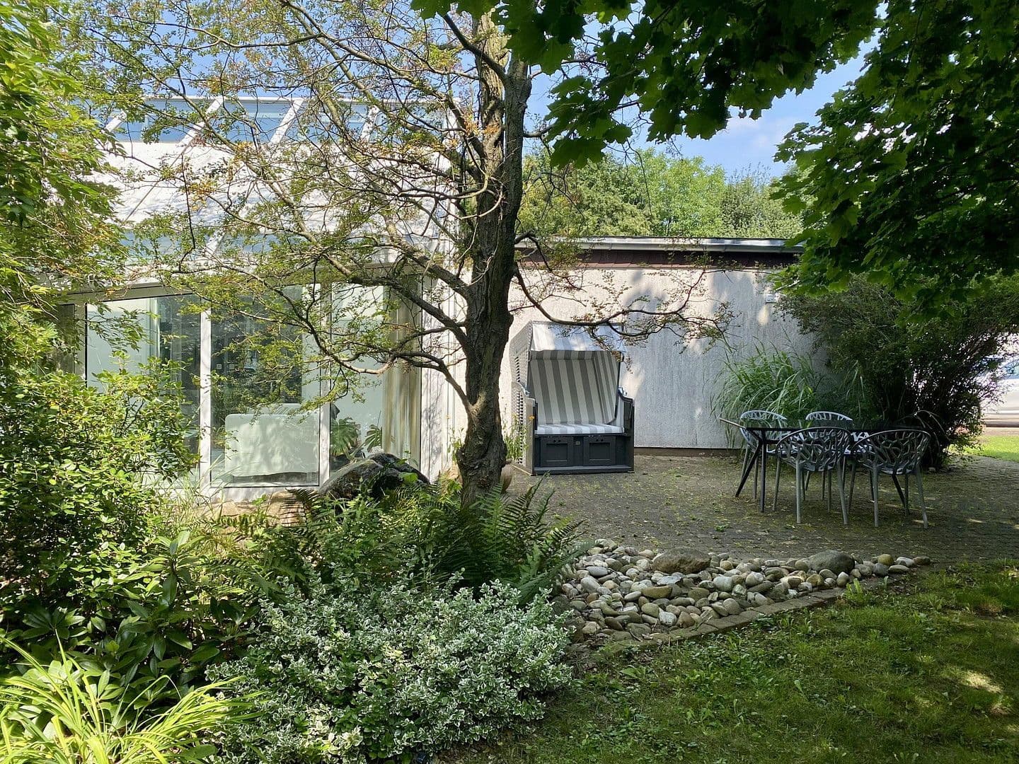 non-residential property for sale, 2,000 m², Sarstedt, Lower Saxony non-residential property for sale, 2,000 m², Sarstedt, Lower Saxony