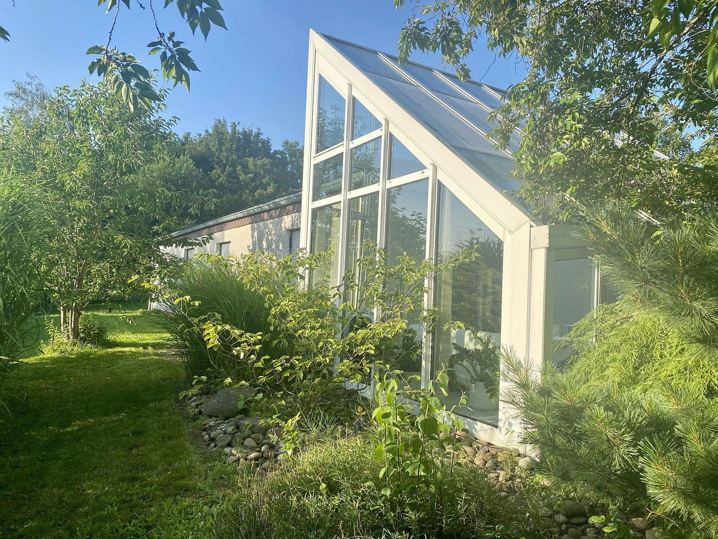 non-residential property for sale, 2,000 m², Sarstedt, Lower Saxony non-residential property for sale, 2,000 m², Sarstedt, Lower Saxony