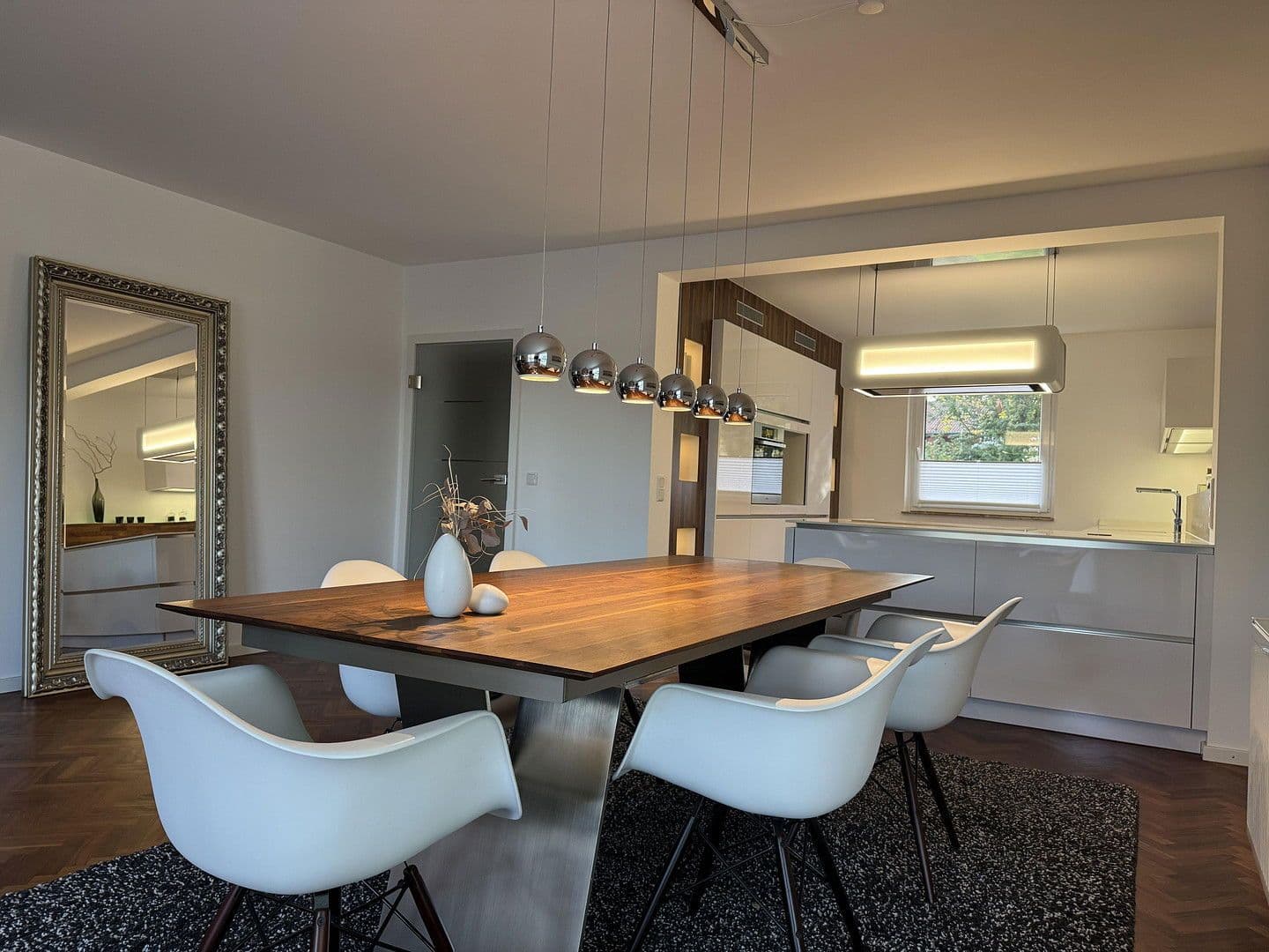 non-residential property for sale, 2,000 m², Sarstedt, Lower Saxony non-residential property for sale, 2,000 m², Sarstedt, Lower Saxony