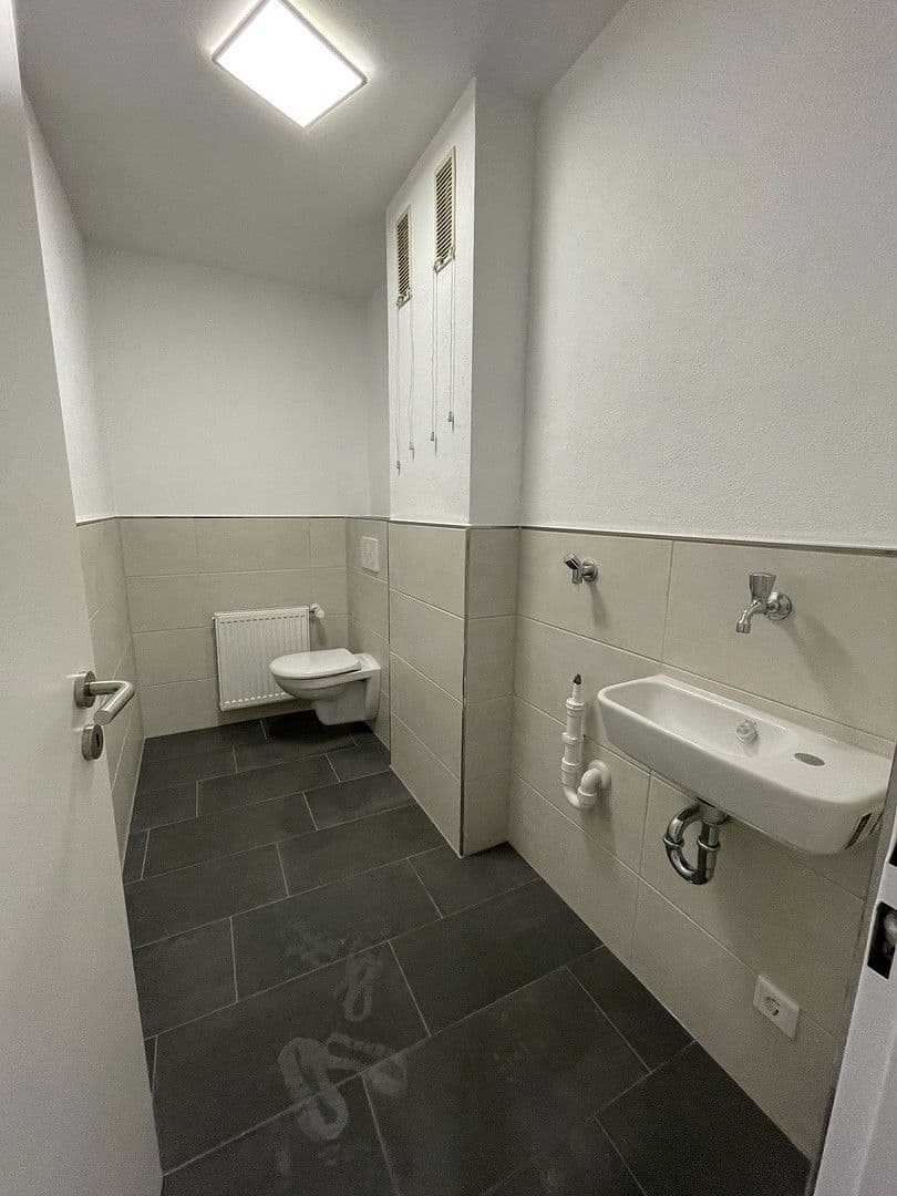 2 bedroom with open-plan kitchen flat to rent, 100 m², Regensburg-Ostenviertel, Bavaria 2 bedroom with open-plan kitchen flat to rent, 100 m², Regensburg-Ostenviertel, Bavaria