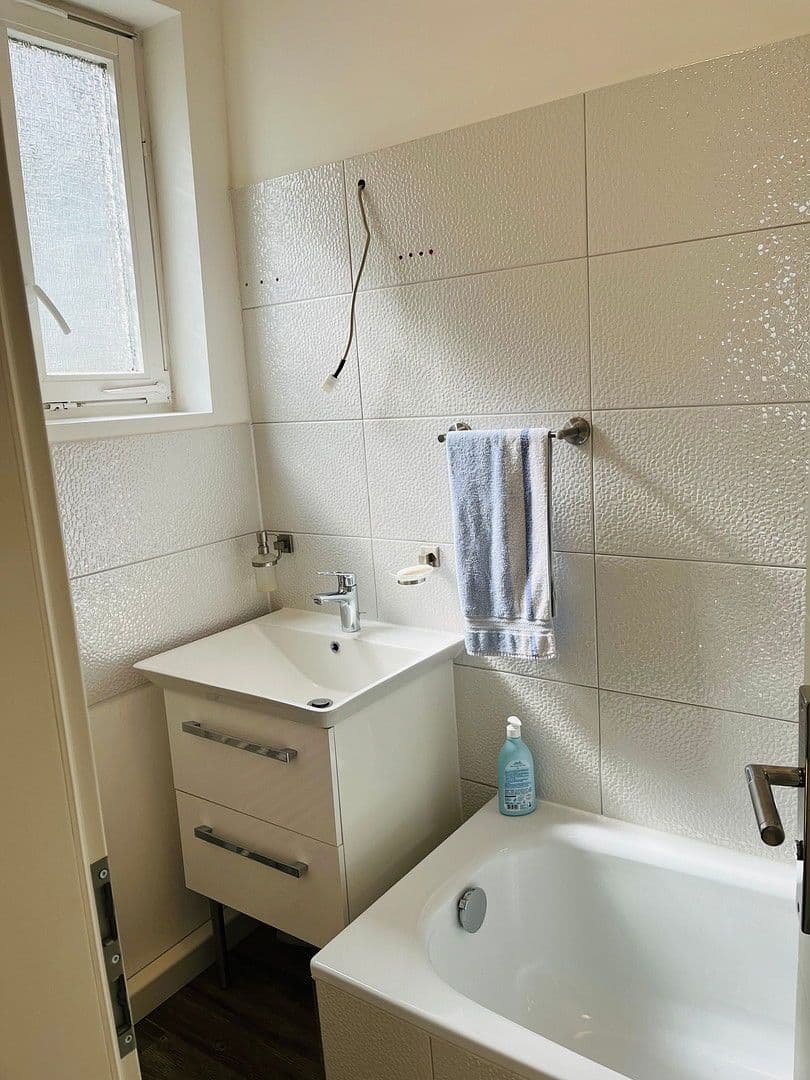 2 bedroom with open-plan kitchen flat to rent, 127 m², Strümpfelbacher Str. 7a, Stuttgart, Baden-Württemberg 2 bedroom with open-plan kitchen flat to rent, 127 m², Strümpfelbacher Str. 7a, Stuttgart, Baden-Württemberg