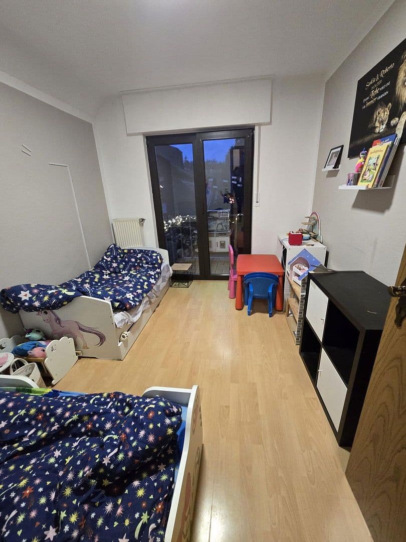 3 bedroom flat to rent, 95 m², Waldorfer Weg 41, Bornheim, North Rhine-Westphalia 3 bedroom flat to rent, 95 m², Waldorfer Weg 41, Bornheim, North Rhine-Westphalia