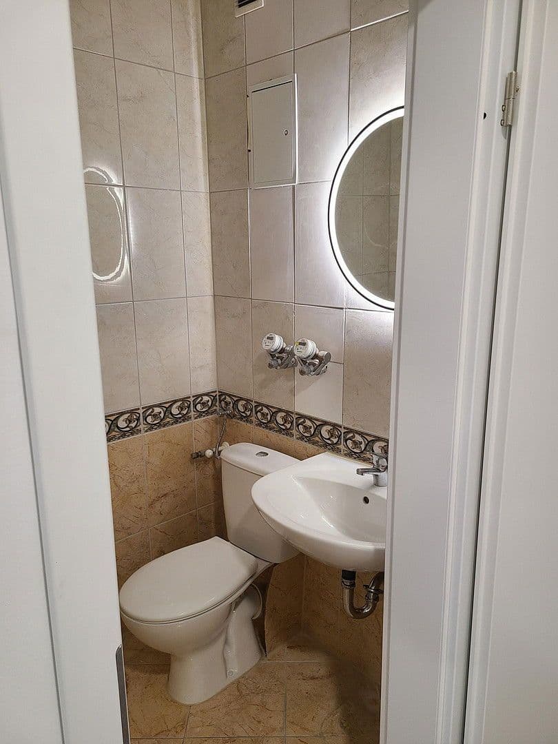 3 bedroom flat to rent, 106 m², Alzeyer Str. 1, Frankfurt, Hesse 3 bedroom flat to rent, 106 m², Alzeyer Str. 1, Frankfurt, Hesse