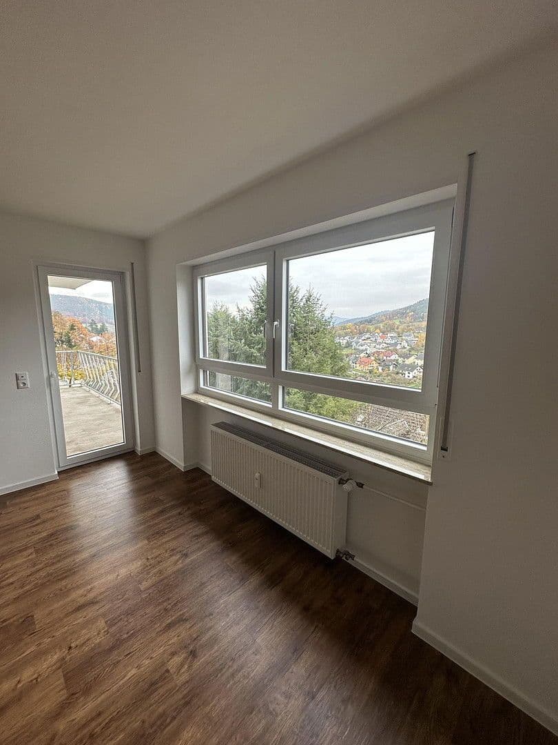 3 bedroom flat to rent, 107 m², Laudenbach, Bavaria 3 bedroom flat to rent, 107 m², Laudenbach, Bavaria