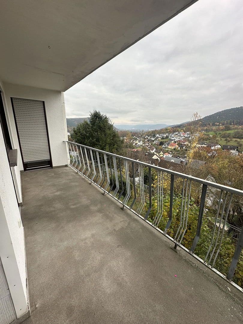 3 bedroom flat to rent, 107 m², Laudenbach, Bavaria 3 bedroom flat to rent, 107 m², Laudenbach, Bavaria