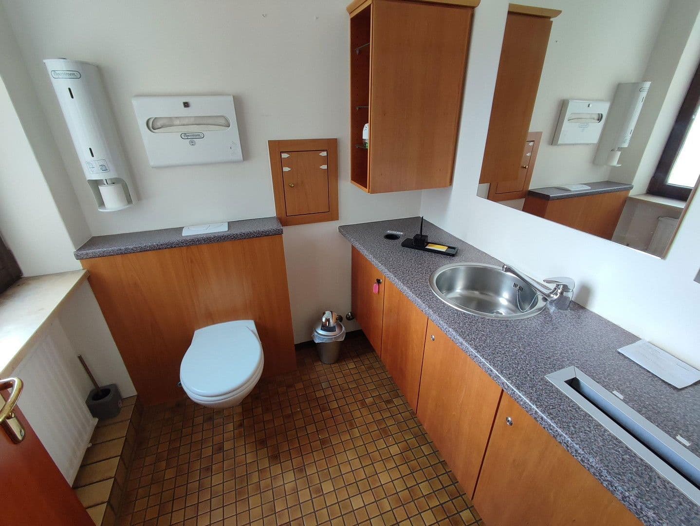 flat to rent, 279 m², Altdorfer Str. 11, Lauf an der Pegnitz, Bavaria flat to rent, 279 m², Altdorfer Str. 11, Lauf an der Pegnitz, Bavaria