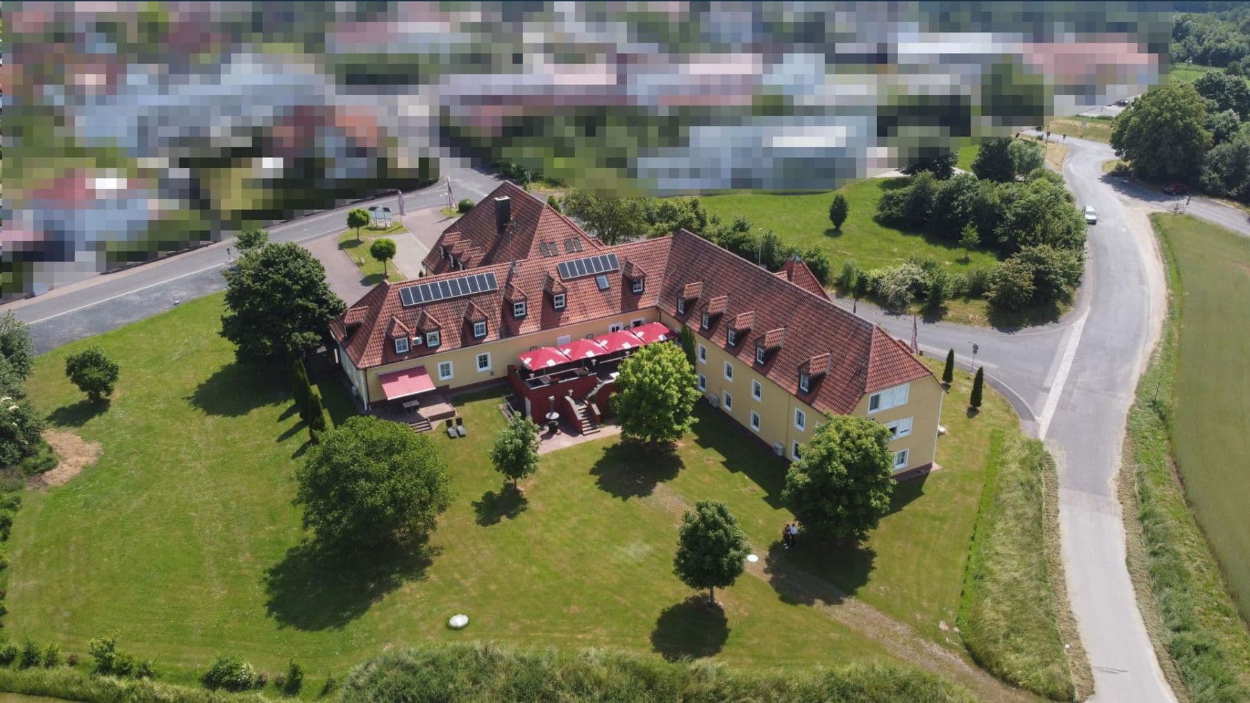 house for sale, 1,691 m², Zum weißen Kreuz 20, Oberthulba, Bavaria house for sale, 1,691 m², Zum weißen Kreuz 20, Oberthulba, Bavaria