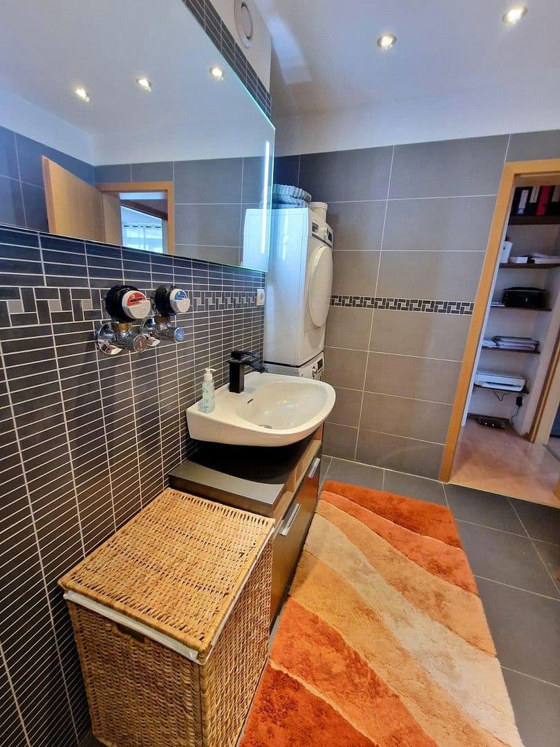 3 bedroom flat to rent, 90 m², Darmstadt, Hesse 3 bedroom flat to rent, 90 m², Darmstadt, Hesse