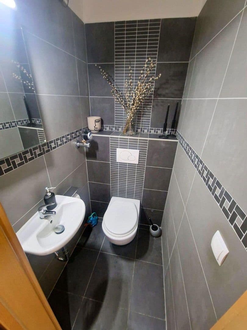 3 bedroom flat to rent, 90 m², Darmstadt, Hesse 3 bedroom flat to rent, 90 m², Darmstadt, Hesse