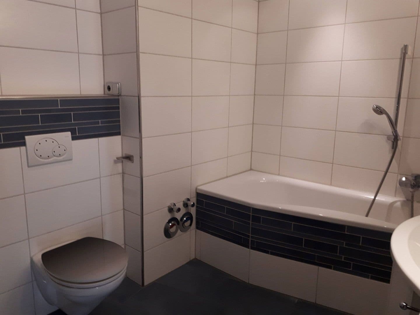 3 bedroom flat to rent, 99 m², Schwetzinger Str. 90B, Hockenheim, Baden-Württemberg 3 bedroom flat to rent, 99 m², Schwetzinger Str. 90B, Hockenheim, Baden-Württemberg