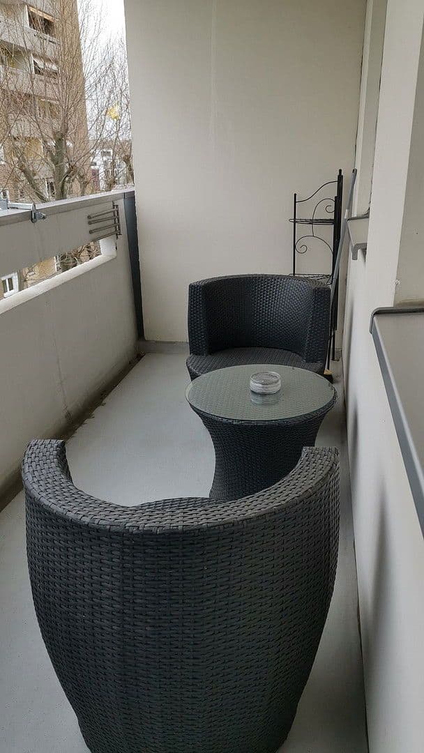 1 bedroom with open-plan kitchen flat to rent, 65 m², Ludwigshafen, Rhineland-Palatinate 1 bedroom with open-plan kitchen flat to rent, 65 m², Ludwigshafen, Rhineland-Palatinate