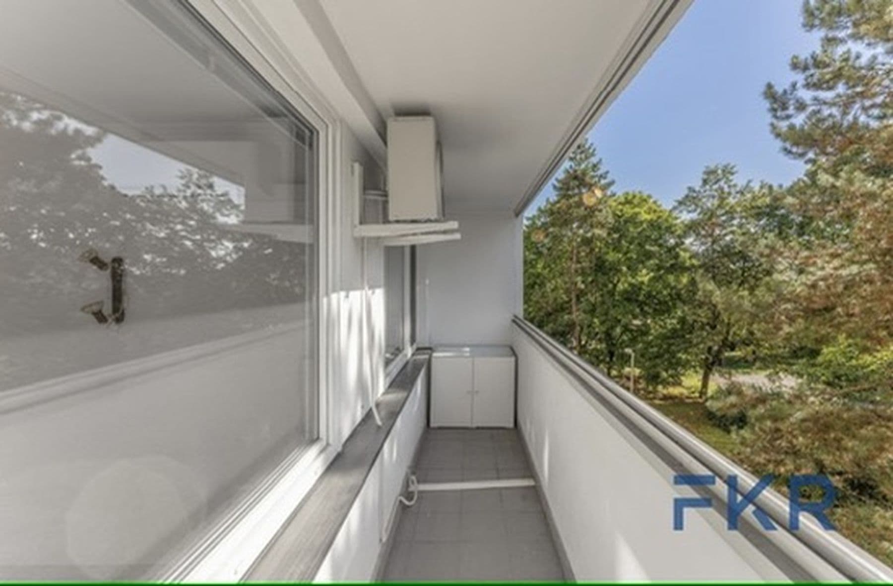 1 bedroom with open-plan kitchen flat to rent, 42 m², Zárybská, Prague, Prague 1 bedroom with open-plan kitchen flat to rent, 42 m², Zárybská, Prague, Prague