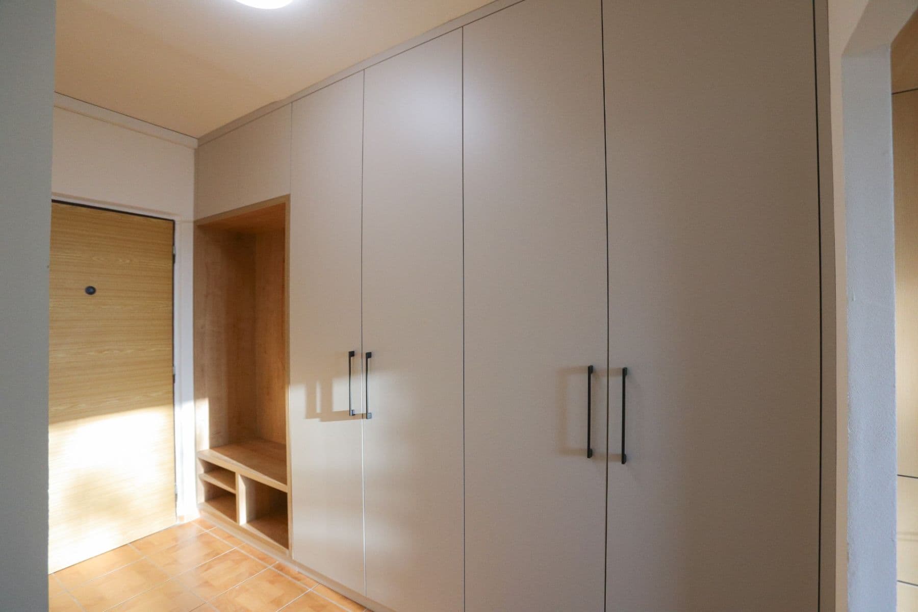 1 bedroom with open-plan kitchen flat to rent, 42 m², Zárybská, Prague, Prague 1 bedroom with open-plan kitchen flat to rent, 42 m², Zárybská, Prague, Prague