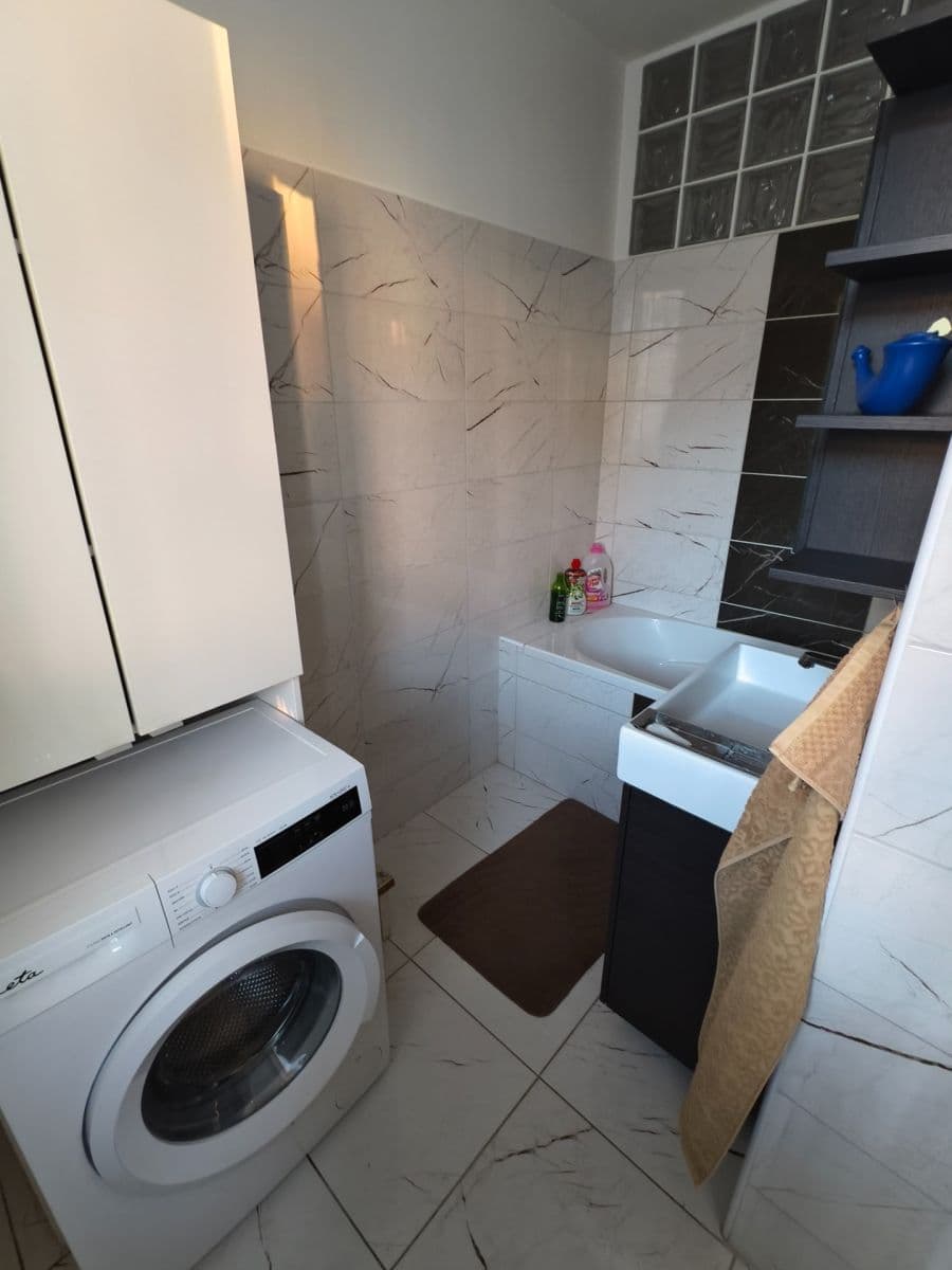 3 bedroom flat for sale, 75 m², Husova, Náměšť nad Oslavou, Vysočina Region 3 bedroom flat for sale, 75 m², Husova, Náměšť nad Oslavou, Vysočina Region