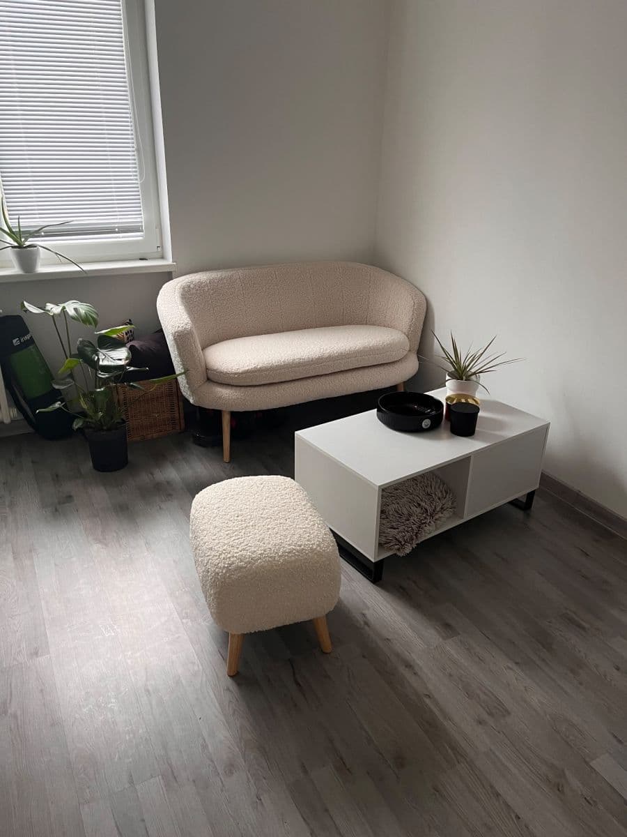 1 bedroom with open-plan kitchen flat to rent, 40 m², Osvoboditelů, Kopřivnice, Moravskoslezský Region 1 bedroom with open-plan kitchen flat to rent, 40 m², Osvoboditelů, Kopřivnice, Moravskoslezský Region