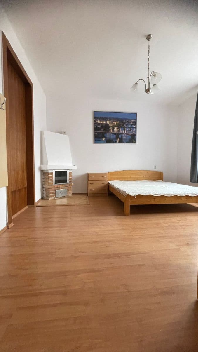 house to rent, 80 m², Zvěřinova, Kutná Hora, Středočeský Region house to rent, 80 m², Zvěřinova, Kutná Hora, Středočeský Region