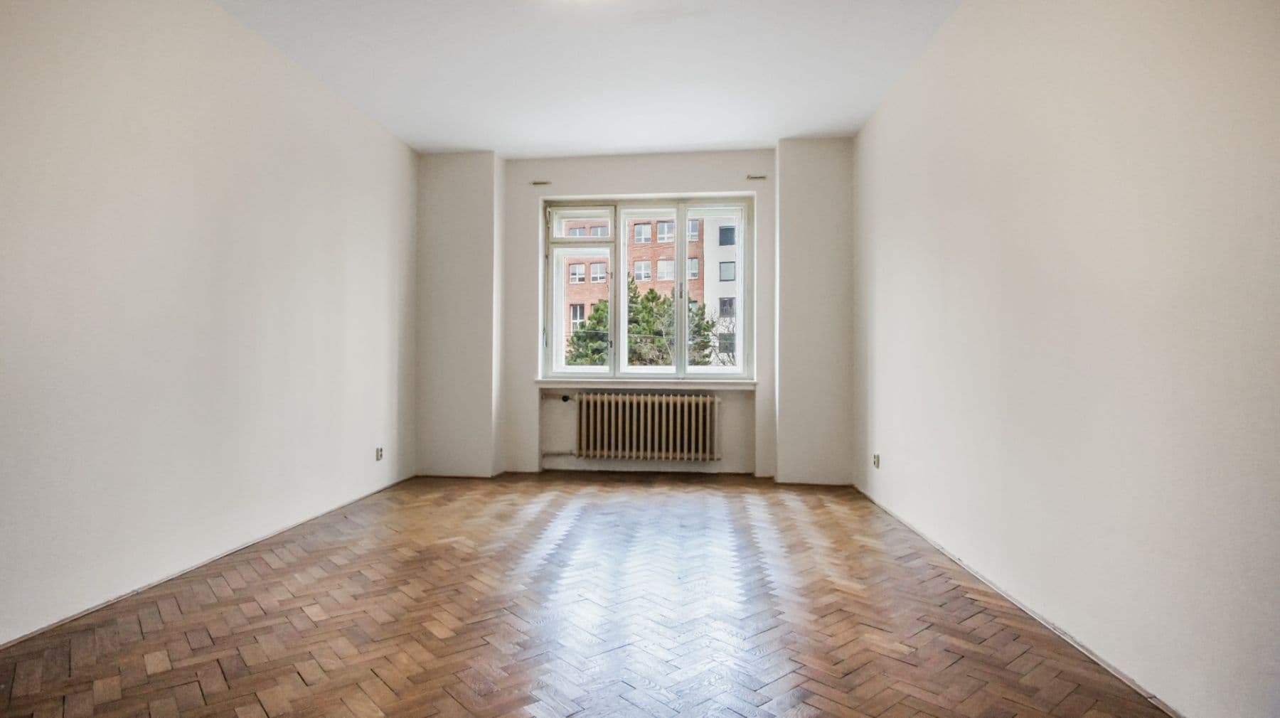 1 bedroom with open-plan kitchen flat to rent, 55 m², Kounicova, Brno, Jihomoravský Region 1 bedroom with open-plan kitchen flat to rent, 55 m², Kounicova, Brno, Jihomoravský Region