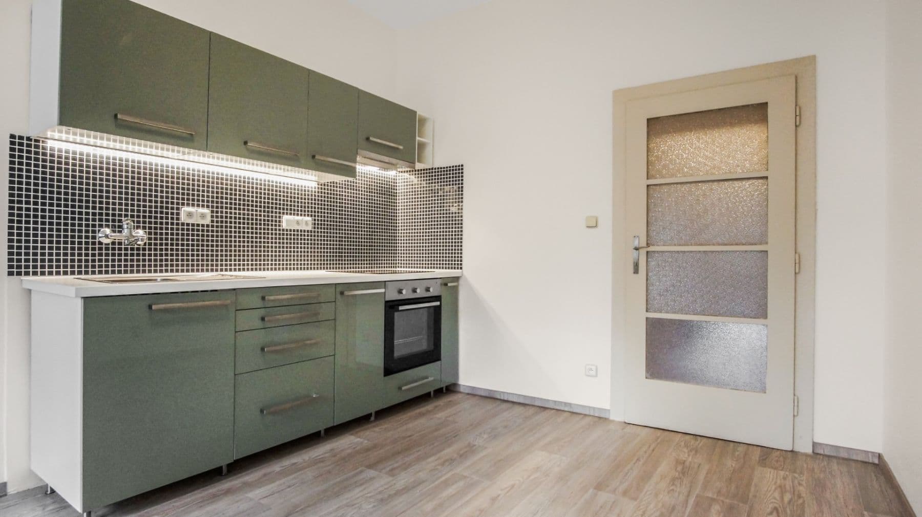 1 bedroom with open-plan kitchen flat to rent, 55 m², Kounicova, Brno, Jihomoravský Region 1 bedroom with open-plan kitchen flat to rent, 55 m², Kounicova, Brno, Jihomoravský Region