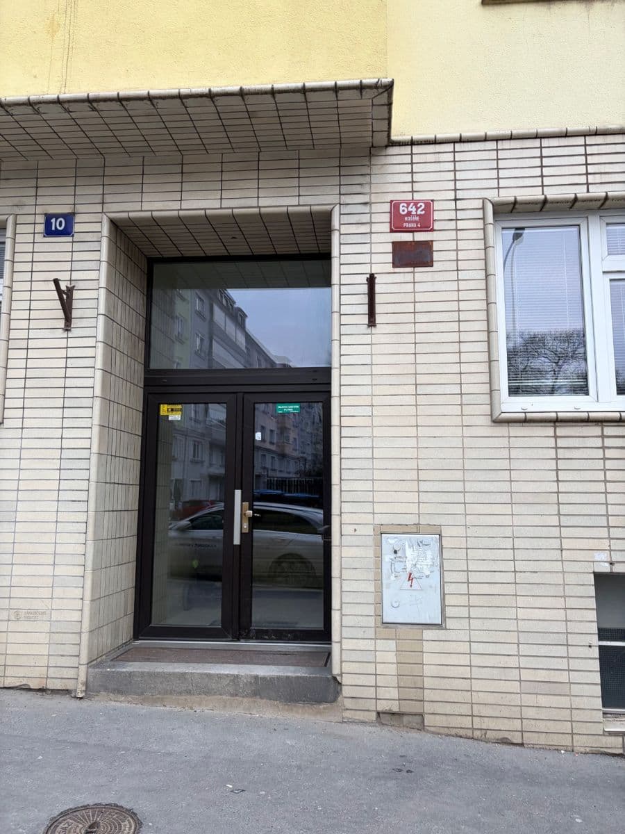 1 bedroom with open-plan kitchen flat to rent, 50 m², Prachnerova, Prague, Prague 1 bedroom with open-plan kitchen flat to rent, 50 m², Prachnerova, Prague, Prague