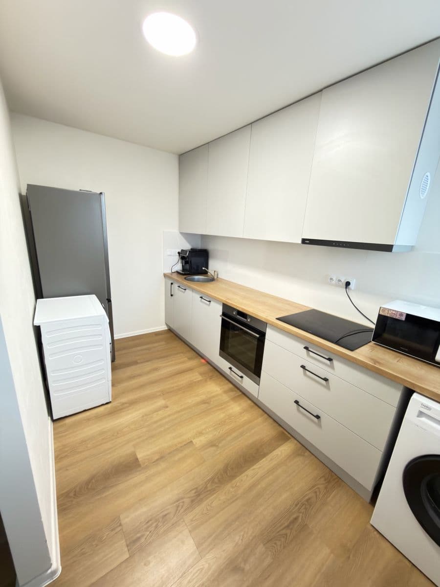 2 bedroom flat to rent, 56 m², nám. Míru, Blansko, Jihomoravský Region 2 bedroom flat to rent, 56 m², nám. Míru, Blansko, Jihomoravský Region