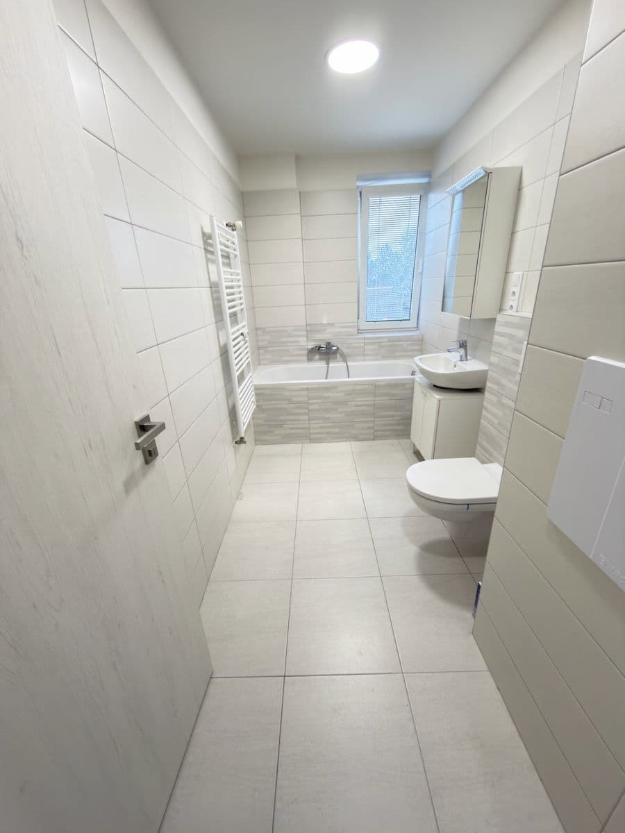 2 bedroom flat to rent, 56 m², nám. Míru, Blansko, Jihomoravský Region 2 bedroom flat to rent, 56 m², nám. Míru, Blansko, Jihomoravský Region