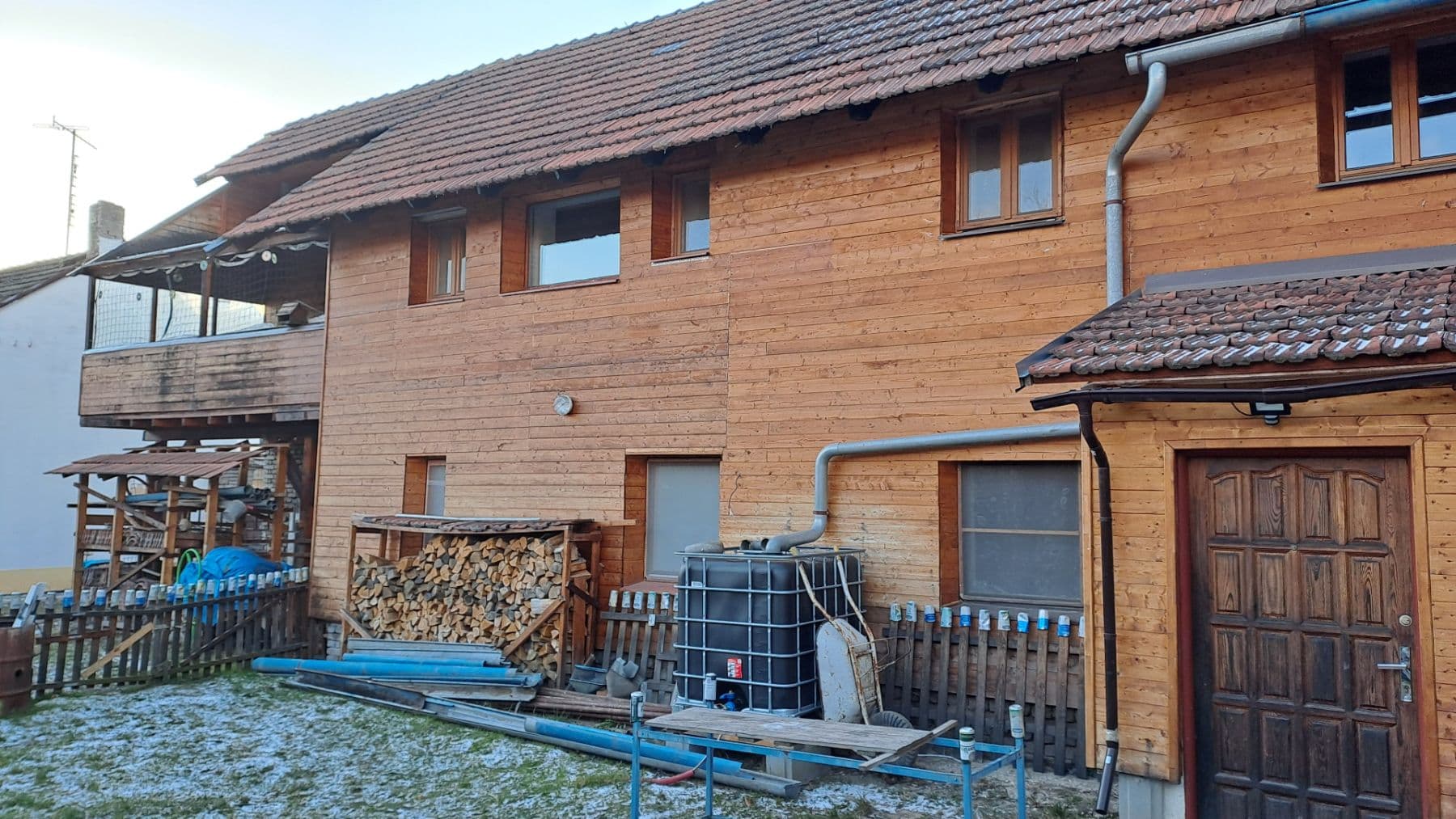 recreational property to rent, 300 m², Karlovarská, Kněževes, Středočeský Region recreational property to rent, 300 m², Karlovarská, Kněževes, Středočeský Region