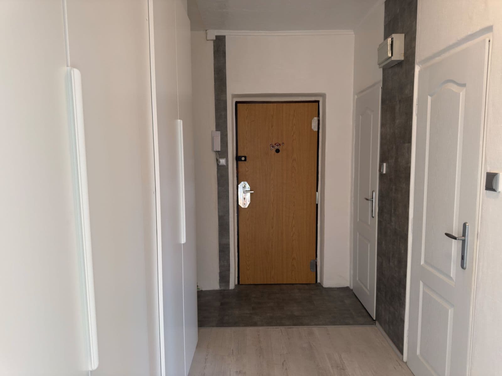 3 bedroom flat to rent, 70 m², Budovatelů, Kadaň, Ústecký Region 3 bedroom flat to rent, 70 m², Budovatelů, Kadaň, Ústecký Region