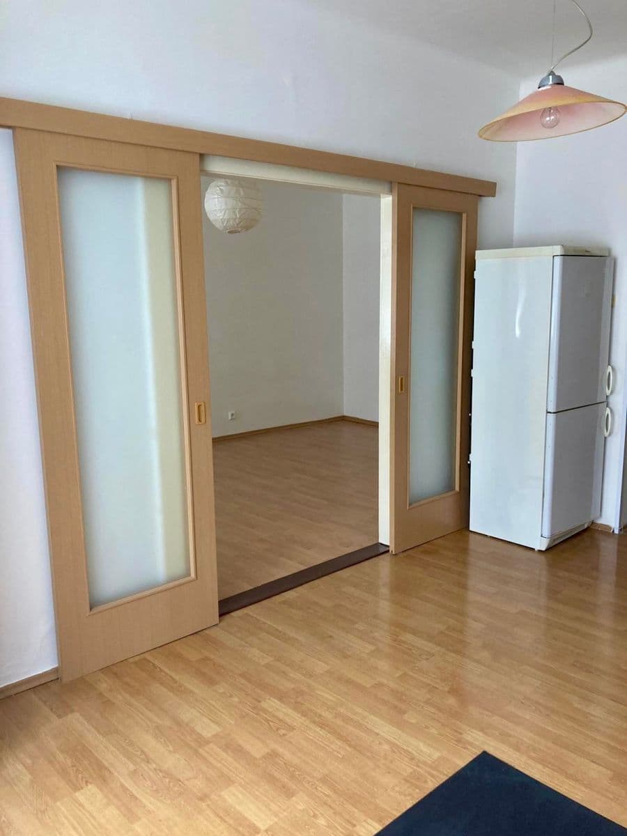 1 bedroom with open-plan kitchen flat to rent, 47 m², Rostovská, Prague, Prague 1 bedroom with open-plan kitchen flat to rent, 47 m², Rostovská, Prague, Prague