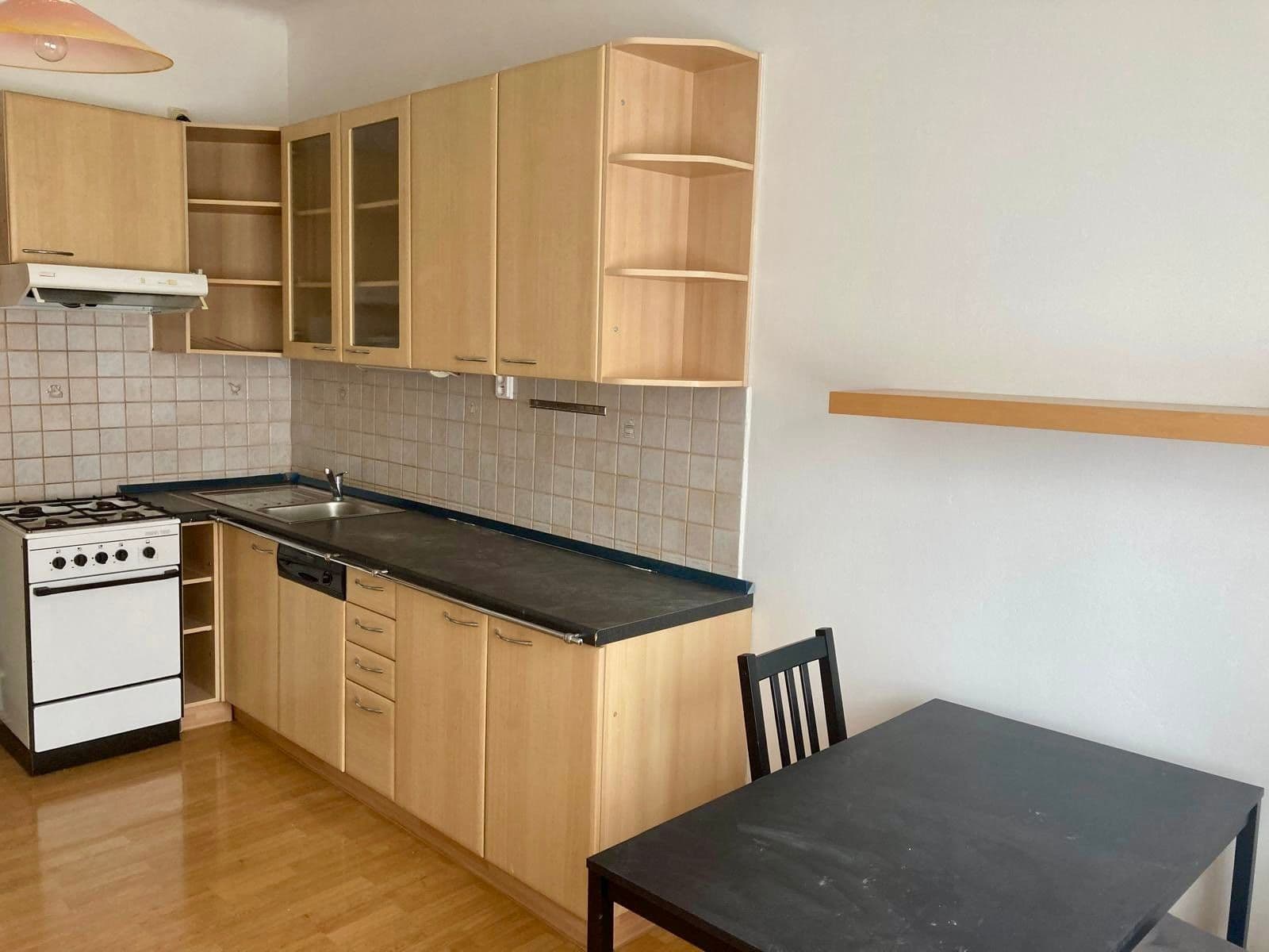 1 bedroom with open-plan kitchen flat to rent, 47 m², Rostovská, Prague, Prague 1 bedroom with open-plan kitchen flat to rent, 47 m², Rostovská, Prague, Prague