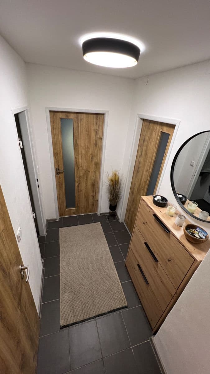 2 bedroom with open-plan kitchen flat for sale, 74 m², náměstí Republiky, Mladá Boleslav, Středočeský Region 2 bedroom with open-plan kitchen flat for sale, 74 m², náměstí Republiky, Mladá Boleslav, Středočeský Region