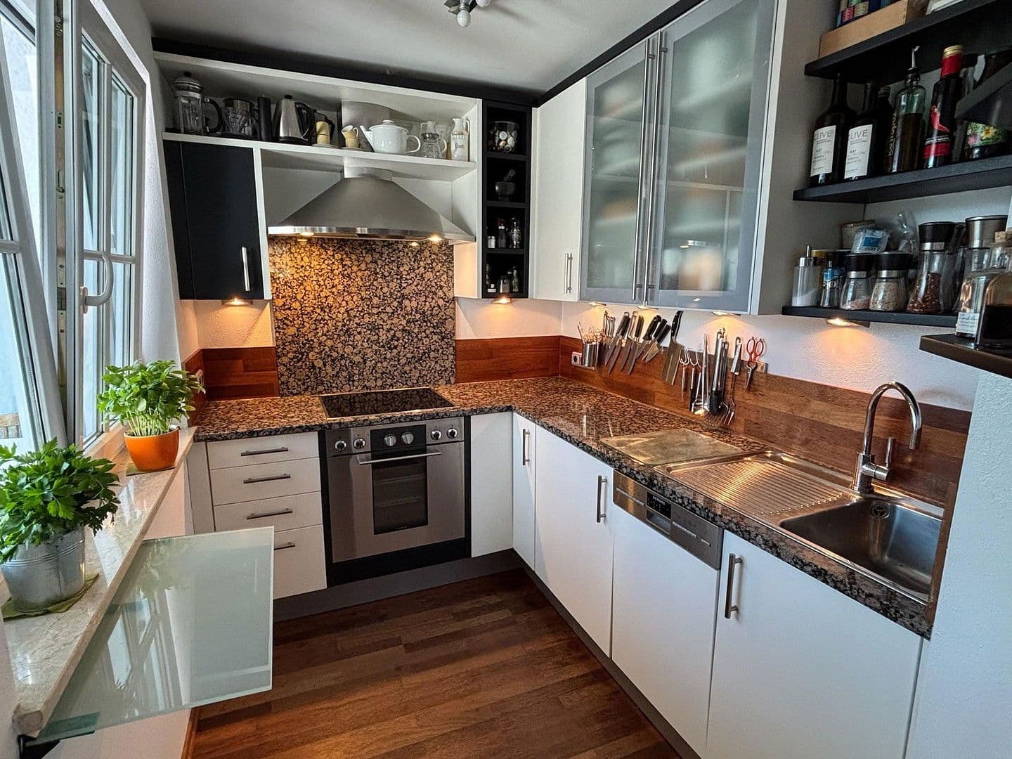 1 bedroom with open-plan kitchen flat for sale, 110 m², München, Bavaria 1 bedroom with open-plan kitchen flat for sale, 110 m², München, Bavaria