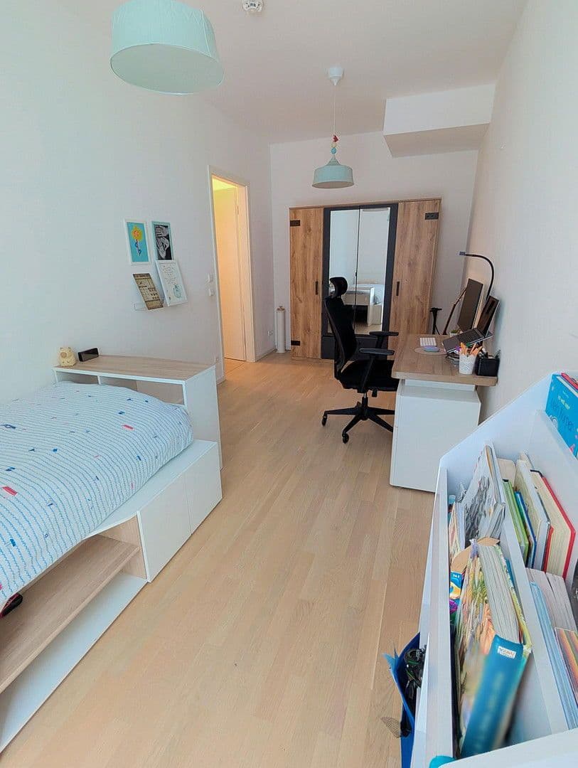 3 bedroom with open-plan kitchen flat to rent, 109 m², Heubnerweg 7a, Berlin, Berlin 3 bedroom with open-plan kitchen flat to rent, 109 m², Heubnerweg 7a, Berlin, Berlin