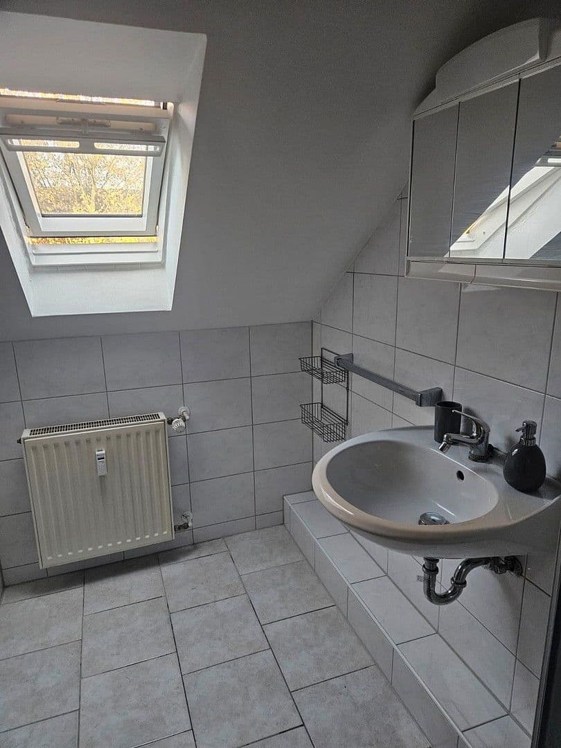 2 bedroom flat to rent, 45 m², Niebuhrstr. 70, Duisburg, North Rhine-Westphalia 2 bedroom flat to rent, 45 m², Niebuhrstr. 70, Duisburg, North Rhine-Westphalia