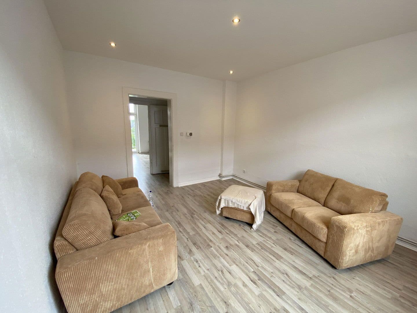 3 bedroom flat to rent, 55 m², Nohlstr. 160, Oberhausen, North Rhine-Westphalia 3 bedroom flat to rent, 55 m², Nohlstr. 160, Oberhausen, North Rhine-Westphalia