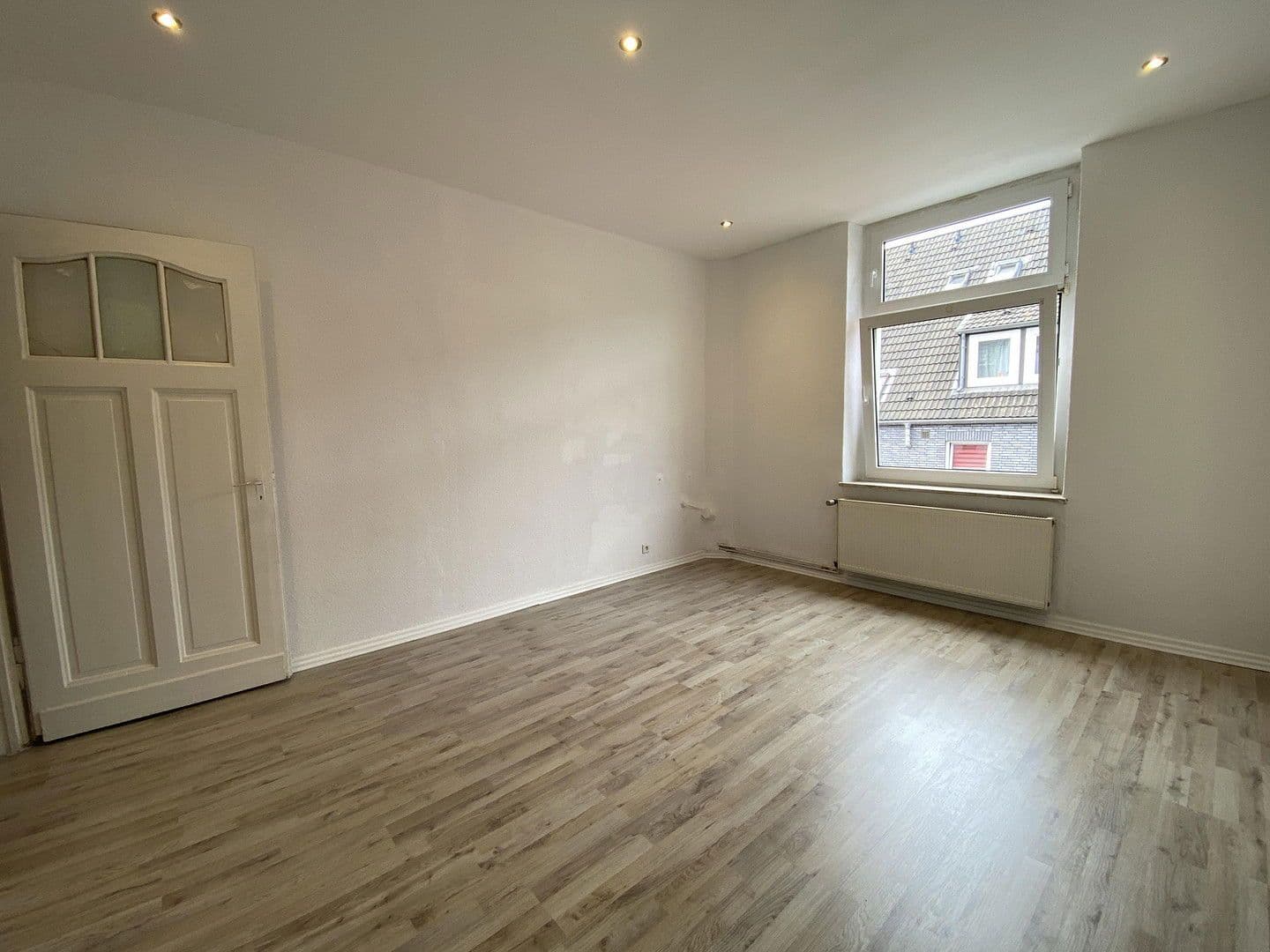 3 bedroom flat to rent, 55 m², Nohlstr. 160, Oberhausen, North Rhine-Westphalia 3 bedroom flat to rent, 55 m², Nohlstr. 160, Oberhausen, North Rhine-Westphalia