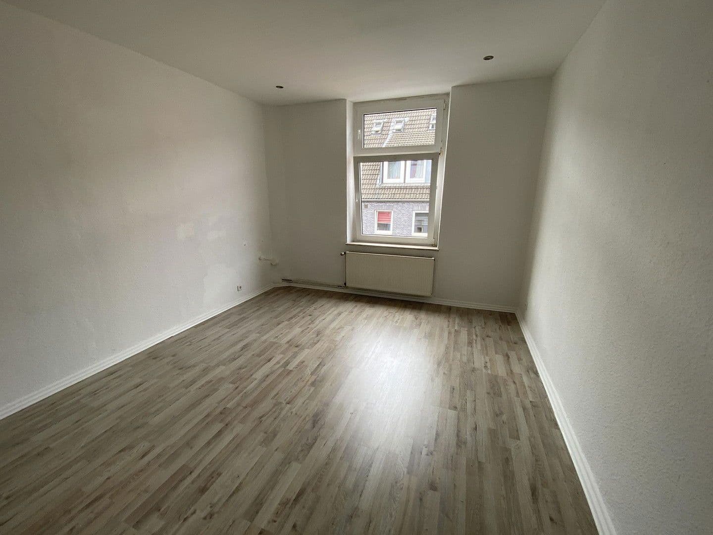 3 bedroom flat to rent, 55 m², Nohlstr. 160, Oberhausen, North Rhine-Westphalia 3 bedroom flat to rent, 55 m², Nohlstr. 160, Oberhausen, North Rhine-Westphalia