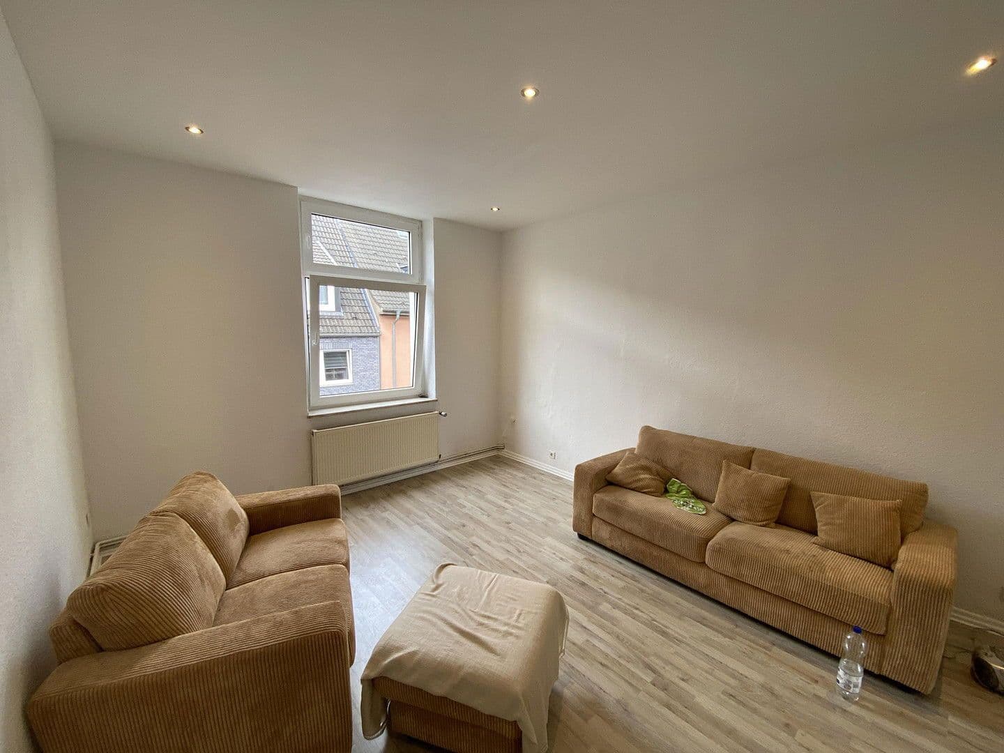 3 bedroom flat to rent, 55 m², Nohlstr. 160, Oberhausen, North Rhine-Westphalia 3 bedroom flat to rent, 55 m², Nohlstr. 160, Oberhausen, North Rhine-Westphalia